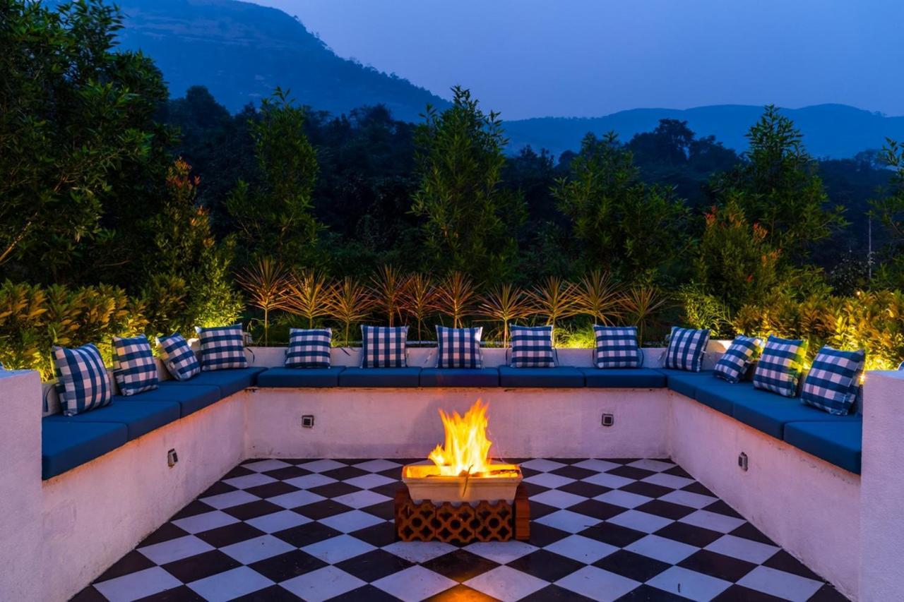 Saffronstays Turquoise Maison, Karjat Exterior foto